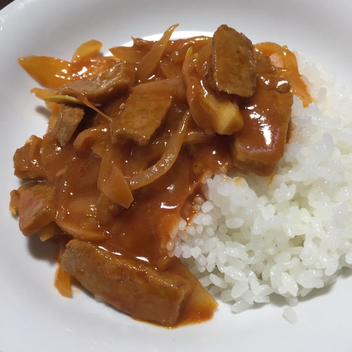 トマトジュースとハンバーグでハヤシライス！幼児にも